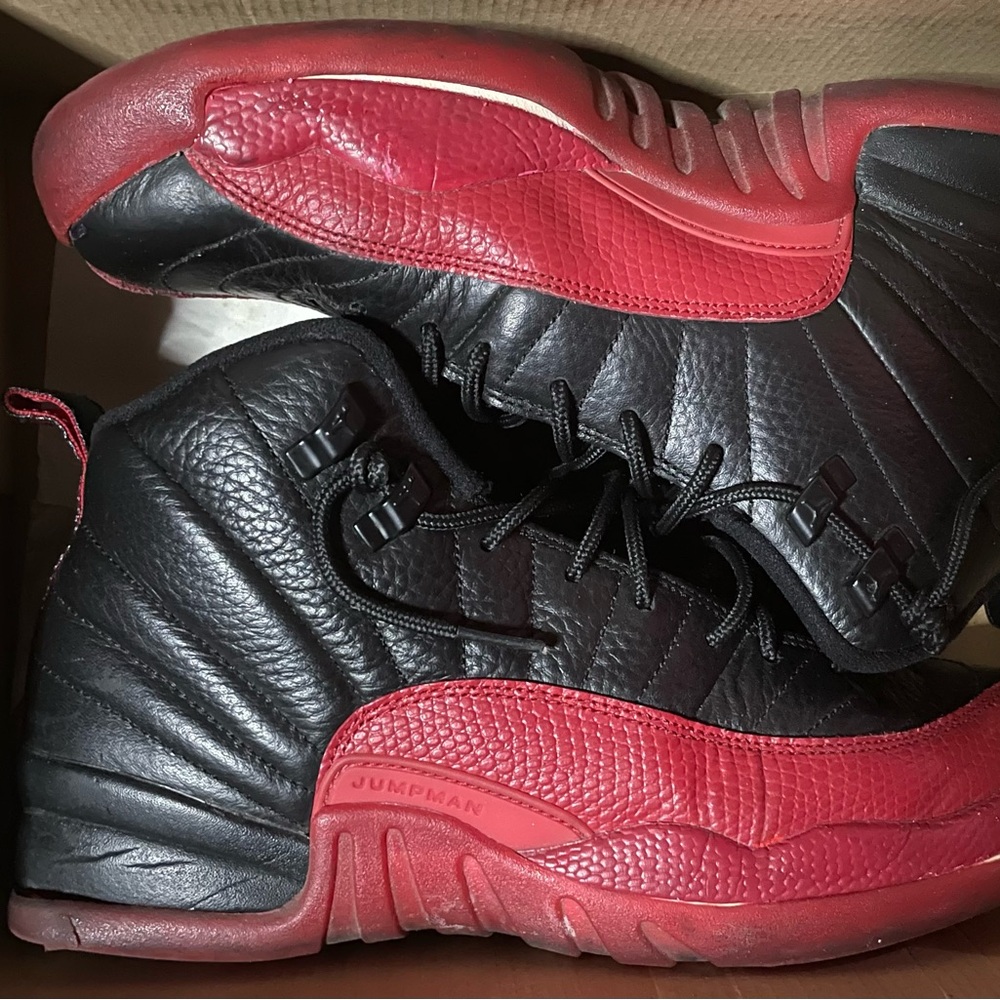Jordan Retro 12 ‘Flu Game’ Sneakers 2016 Size 7 Grade School